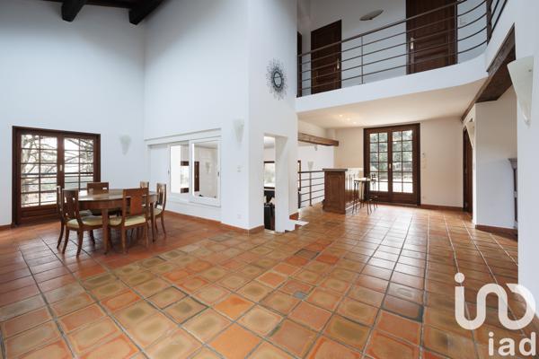 Maison à vendre 7 pièces 179 m² Lentilly