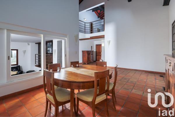 Maison à vendre 7 pièces 179 m² Lentilly