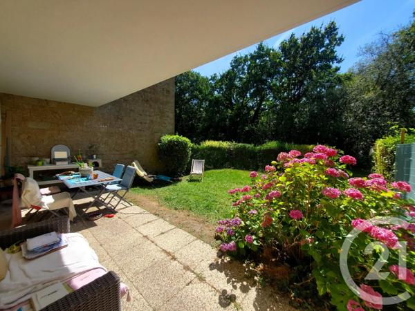 Appartement à vendre  2 pièces - 43,32 m 2   VANNES  - 56