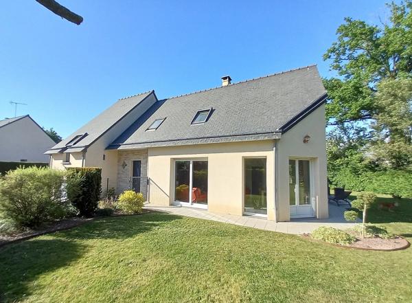 MAISON INDIVIDUELLE – 158 m² – 4/5 CHAMBRES - GRAND JARDIN