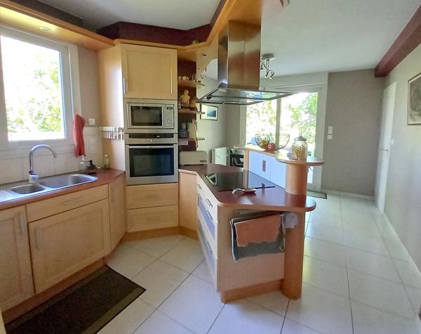 MAISON INDIVIDUELLE – 158 m² – 4/5 CHAMBRES - GRAND JARDIN