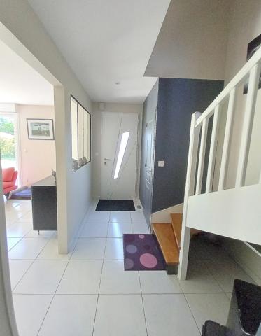 MAISON INDIVIDUELLE – 158 m² – 4/5 CHAMBRES - GRAND JARDIN