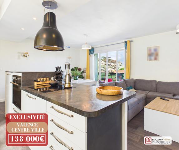 Appartement
         3 pièces
        - 73 m² Exclusivité 138 000 € *