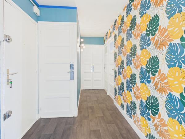 Appartement
         3 pièces
        - 73 m² Exclusivité 138 000 € *