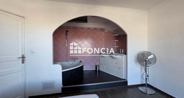 À vendre Appartement 3 pièces 69 m² - Toulon 83000