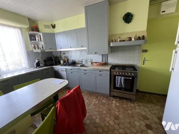 PLOEMEUR - BOURG - Maison d'environ 85m²