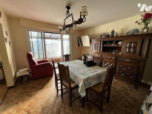 PLOEMEUR - BOURG - Maison d'environ 85m²