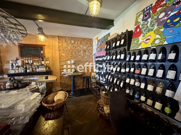 Fonds De Commerce
        
        - 116 m² 104 500 € *
