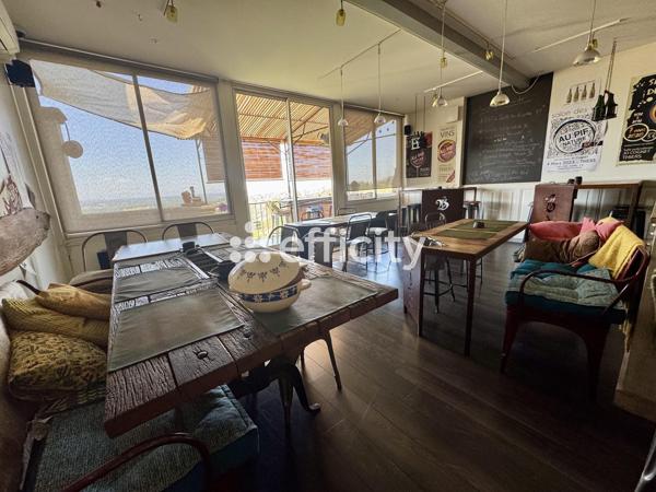 Fonds De Commerce
        
        - 116 m² 104 500 € *