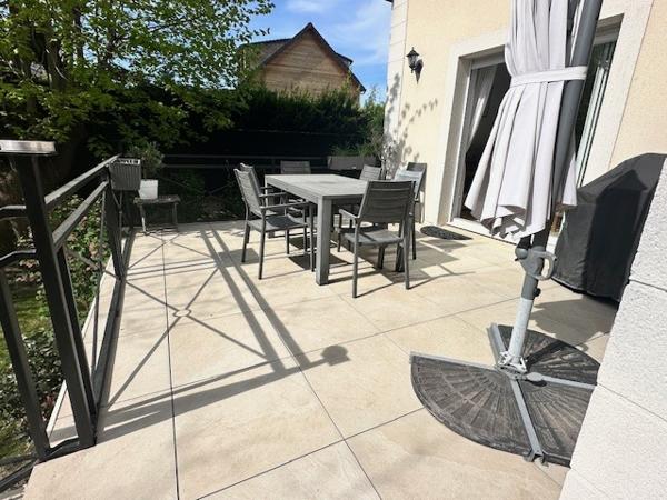 Maison - 6 pièce(s) - 130 m2