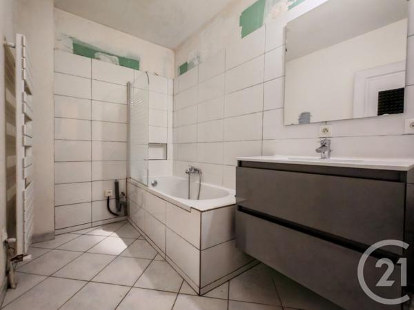 Maison à vendre  3 pièces - 69,86 m2 ARTEMARE - 01