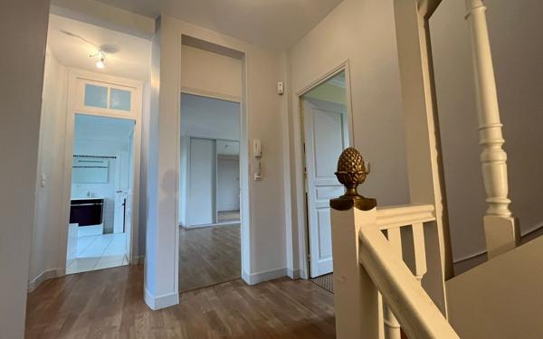 Maison à vendre    5 pièces • 157 m2 Saint-Maur-des-Fossés