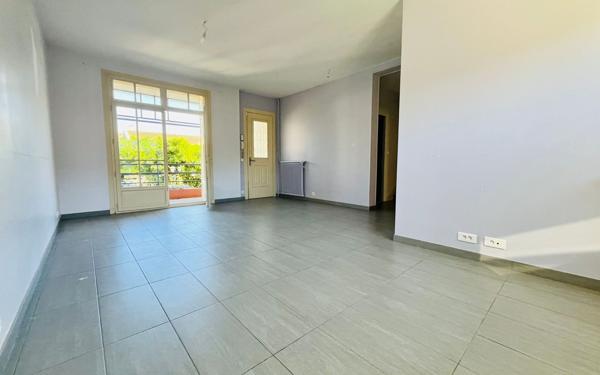 Maison à vendre    5 pièces • 157 m2 Saint-Maur-des-Fossés