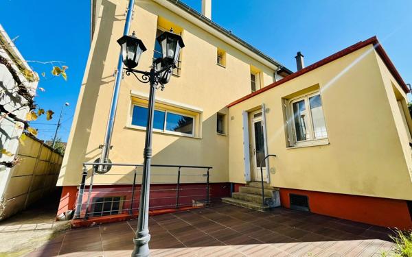 Maison à vendre    5 pièces • 157 m2 Saint-Maur-des-Fossés