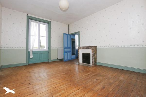 Maison à vendre |  Savigné-sur-Lathan |  8 pièces | 280 m²