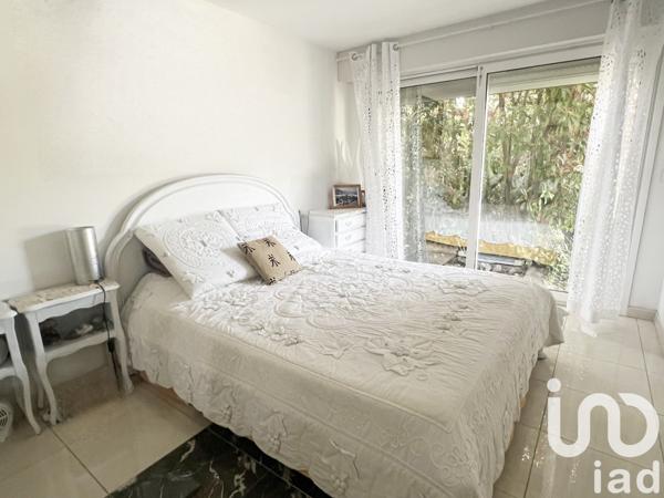 Maison à vendre 6 pièces 197 m² Châteauneuf-Grasse