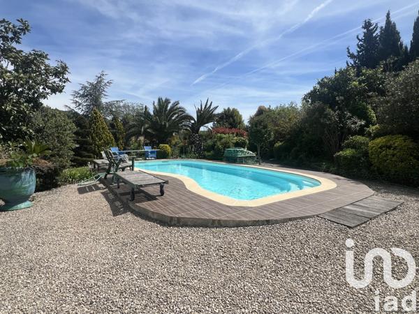 Maison à vendre 6 pièces 197 m² Châteauneuf-Grasse