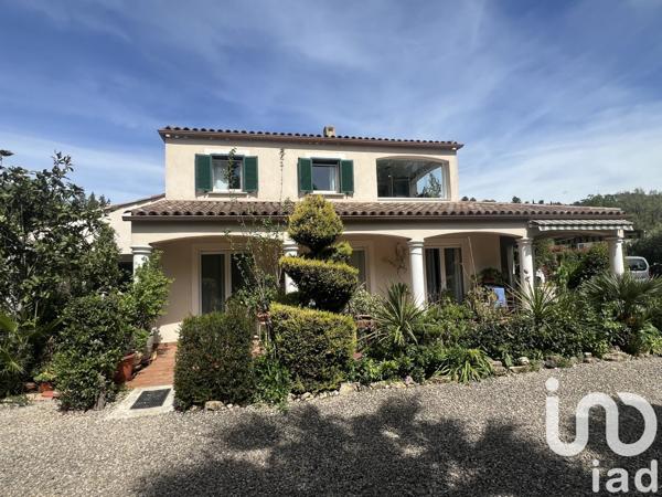 Maison à vendre 6 pièces 197 m² Châteauneuf-Grasse