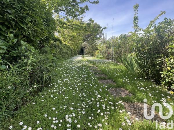 Maison à vendre 6 pièces 197 m² Châteauneuf-Grasse