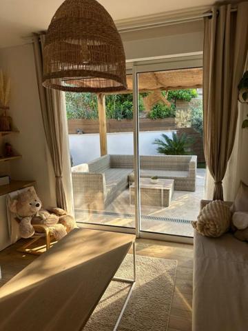 Chalet Californien Gassin 3 pièce(s) 67.89 m2