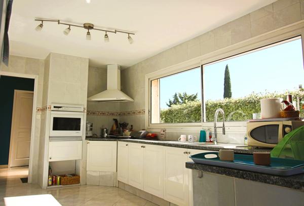 Maison 6 pièces - 195 m²