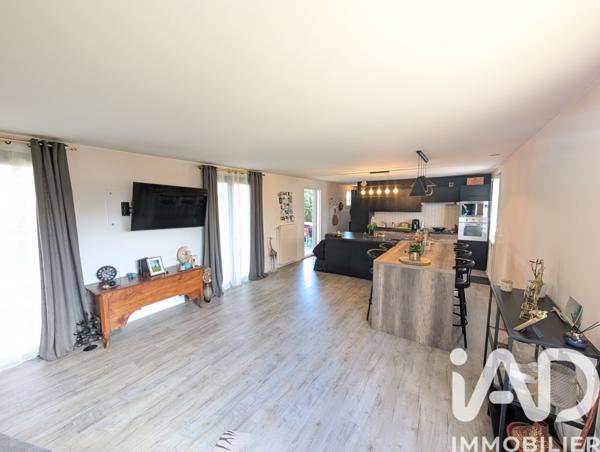 Maison à vendre 5 pièces 118 m² Montamisé