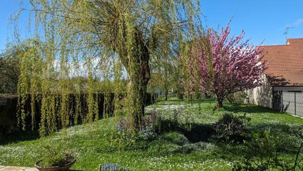Maison à vendre    5 pièces •  Bruyères-et-Montbérault