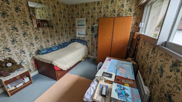 Maison à vendre    5 pièces •  Bruyères-et-Montbérault