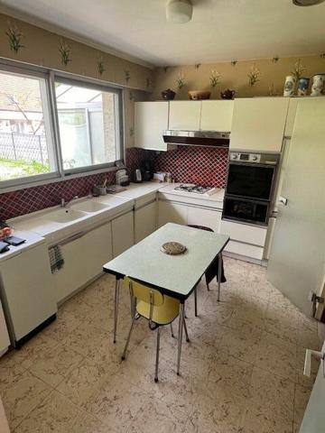 Maison à vendre    5 pièces •  Bruyères-et-Montbérault