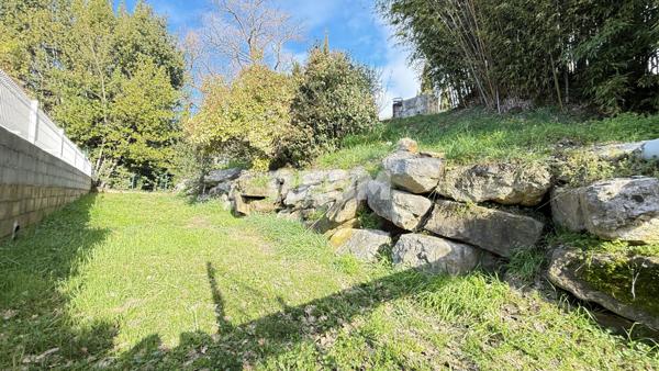 Alès (30100) Maison de type 4 sur parcelle de 1136 m2