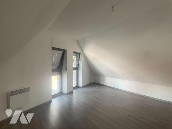 A VENDRE - A BAILLEUL dans le NORD (59) - À deux pas du centre-ville de Bailleul, de la gare et...