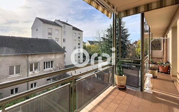 Appartement à vendre    3 pièces • 75 m2 Brive-la-Gaillarde