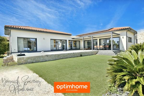 VILLA CONTEMPORAINE D'EXCEPTION AU CŒUR DE LA SALANQUE - CLAIRA (66530)