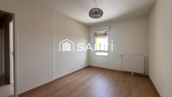 Dernier étage avec terrasse, garage et ascenseur