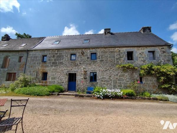 A VENDRE BERRIEN MAGNIFIQUE PROPRIETE RURALE PROCHE HUELGOAT