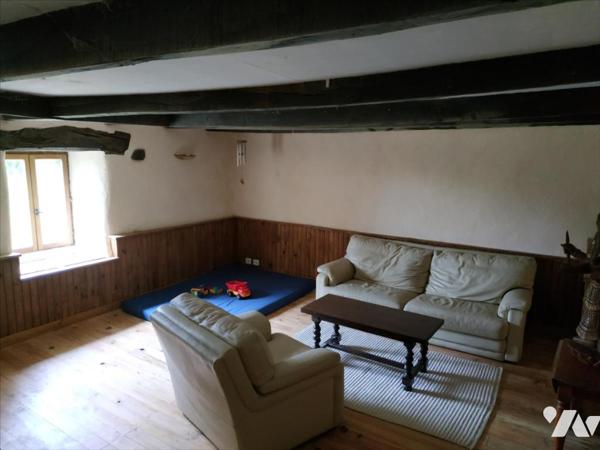 A VENDRE BERRIEN MAGNIFIQUE PROPRIETE RURALE PROCHE HUELGOAT