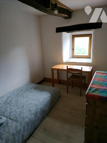 A VENDRE BERRIEN MAGNIFIQUE PROPRIETE RURALE PROCHE HUELGOAT