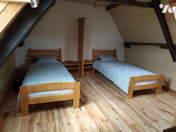 A VENDRE BERRIEN MAGNIFIQUE PROPRIETE RURALE PROCHE HUELGOAT