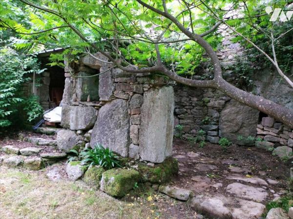 A VENDRE BERRIEN MAGNIFIQUE PROPRIETE RURALE PROCHE HUELGOAT