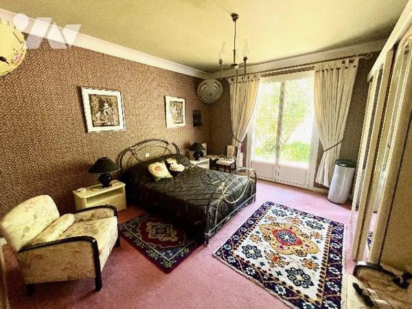 PROPRIETE DE 220m² AVEC PISCINE QUARTIER PRISE !