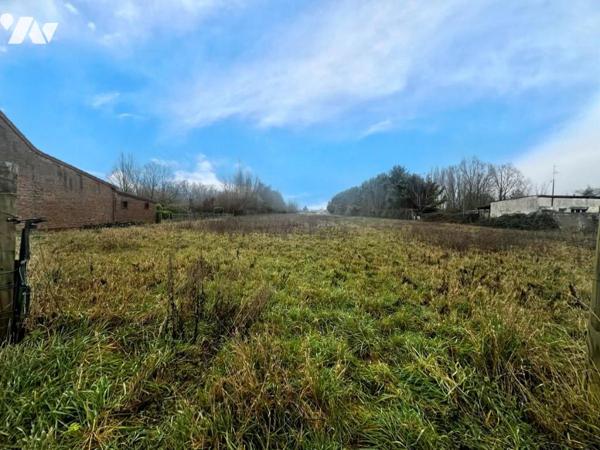 Parcelle de terrain à bâtir 