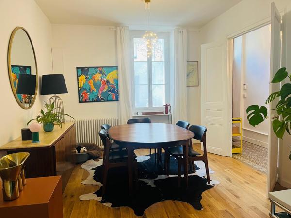 Maison rénovée, avec jardin clos de 200m²