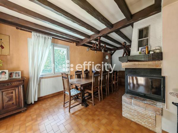 Maison
         7 pièces
        - 182 m² Exclusivité 579 000 € *