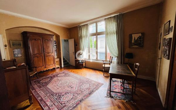 Appartement à vendre    4 pièces • 127,87 m2 Nantes