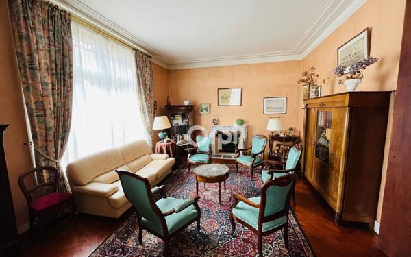 Appartement à vendre    4 pièces • 127,87 m2 Nantes