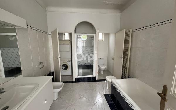 Appartement à vendre    4 pièces • 127,87 m2 Nantes