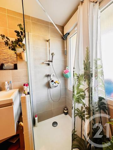 Appartement F2 à vendre  2 pièces - 44,21 m 2   FOURAS  - 17
