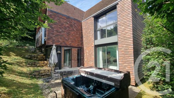 Maison à vendre  6 pièces - 126,33 m 2   SARLAT LA CANEDA  - 24