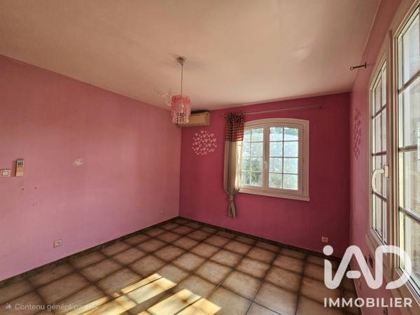 Maison à vendre 5 pièces 151 m² Saint-Julien-de-Peyrolas
