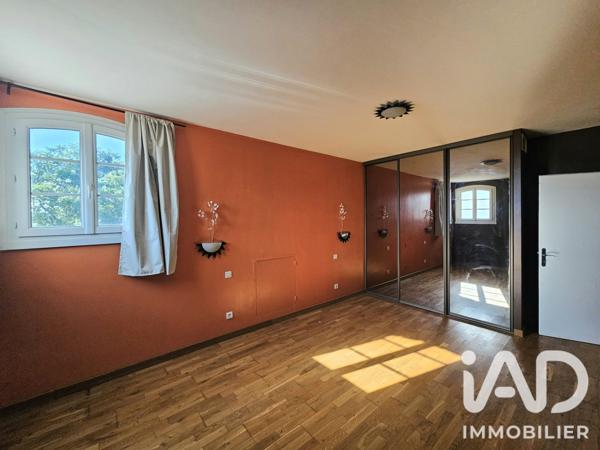 Maison à vendre 5 pièces 151 m² Saint-Julien-de-Peyrolas